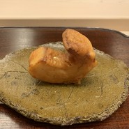 山﨑