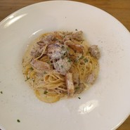 Pizzeria　Leonardo　＆　ぼんのみみ