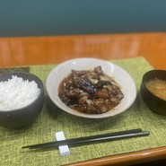 白富豚黒酢豚定食