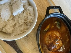 ダイニング　クレオン