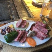 知多牛上味くらべ