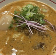 カイワレが珍しい担々麺です！