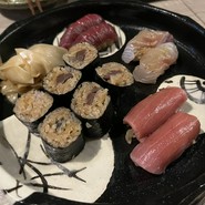 Bar&Sushi 紺と白