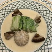 昔ながらのフランス料理 Le chat porte-Bonheur