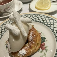 昔ながらのフランス料理 Le chat porte-Bonheur