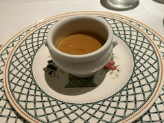 昔ながらのフランス料理 Le chat porte-Bonheur