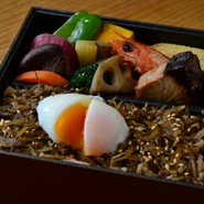 とらや日本料理