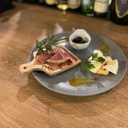 肉バル BARBiG -バルビッグ-