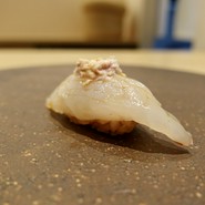 鮨うがつ