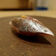 鮨うがつ