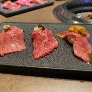 和牛焼肉 やくにく 新宿東口店