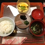 つるや