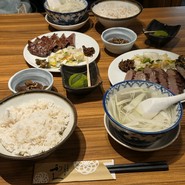 牛たん炭焼利久　泉中央店