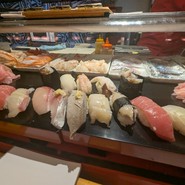 さかえすし 三ッ寺店
