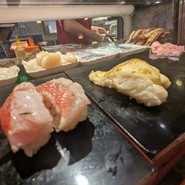さかえすし 三ッ寺店