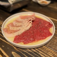 ニクアザブ 学芸大学店