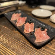 ニクアザブ 学芸大学店