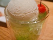これもお酒です。名前はわかりません...