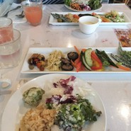 キャナリィ・ロウ四日市店