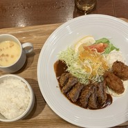 心斎橋ミツヤ なんばウォーク店