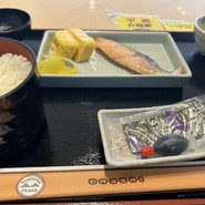 与島PAフードコート