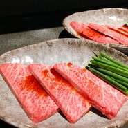 炙りすき焼き黄身だれ