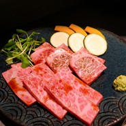 カルビとロース