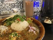 創作カレー MANOS