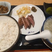 牛たん炭焼　利久　池袋店