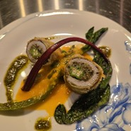 ポワソン料理(鱧と花オクラのルーレ)