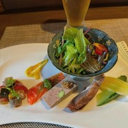 オードブル