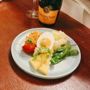 YOSHINAGA