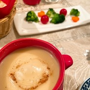 チーズフォンデュ＆ワイン　円山別邸