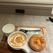 ベーカリーカフェ C なんばシティ店