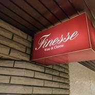 Finesse Wine&Cheese