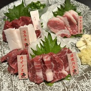 馬肉料理　左馬