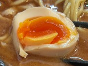 黄身がいい感じの味玉！
