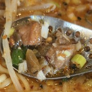 コマ切れのチャーシューが入ってます！