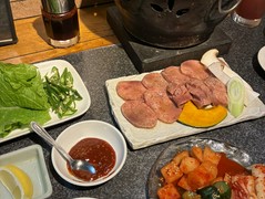 炭火焼肉　萬大