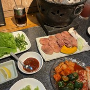 炭火焼肉　萬大