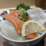 函館 まるかつ水産 汐留シティセンター店