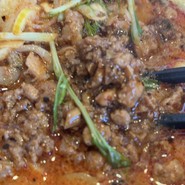 大きな挽き肉もゴロゴロ入ってます！