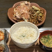 いくのお好み焼き 鉄板焼き 桃太郎 グラングリーン大阪店