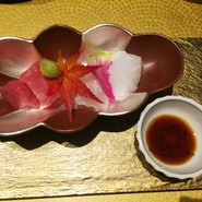 日本料理 湯河原 華暦