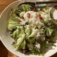 うどんのだし香るゆるりとする居酒屋