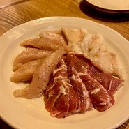 炭火焼肉ホルモンうしごろ