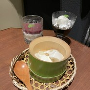 杏仁豆腐、コーヒーゼリー