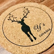 ワイズ カフェ & バー