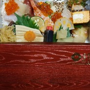 鮨広島　あじろや　本店