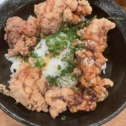 鶏居酒屋でかのれん